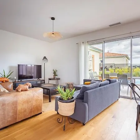 Maison Charme Et Confort - Piscine Chauffee Tarabel