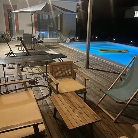 Maison Charme Et Confort - Piscine Chauffee * Tarabel