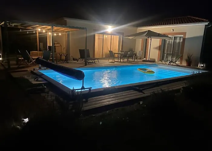 Maison Charme Et Confort - Piscine Chauffee Villa Tarabel