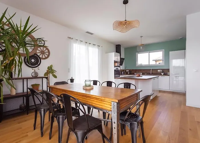 Maison Charme Et Confort - Piscine Chauffee Villa *